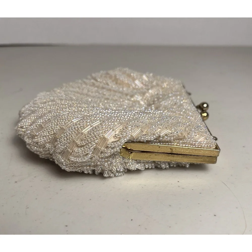 Cream Beaded Kiss Lock Clutch Evening Bag Vintage Retro Mid Century Handbag